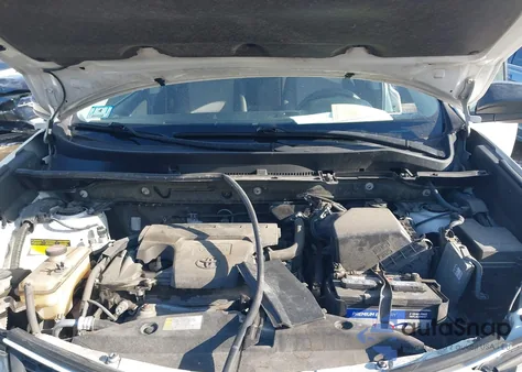 2015 Toyota Rav4 Le from USA, damaged, VIN JTMBFREV2FD149768